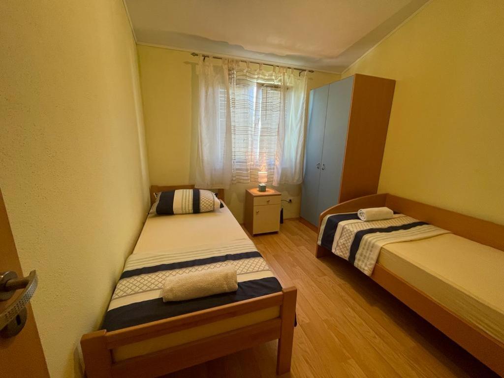 Apartment Edita Plano Trogir Exterior photo